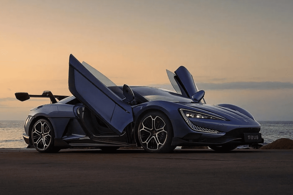 Fresh Looking Sports Car with Doors opened upward